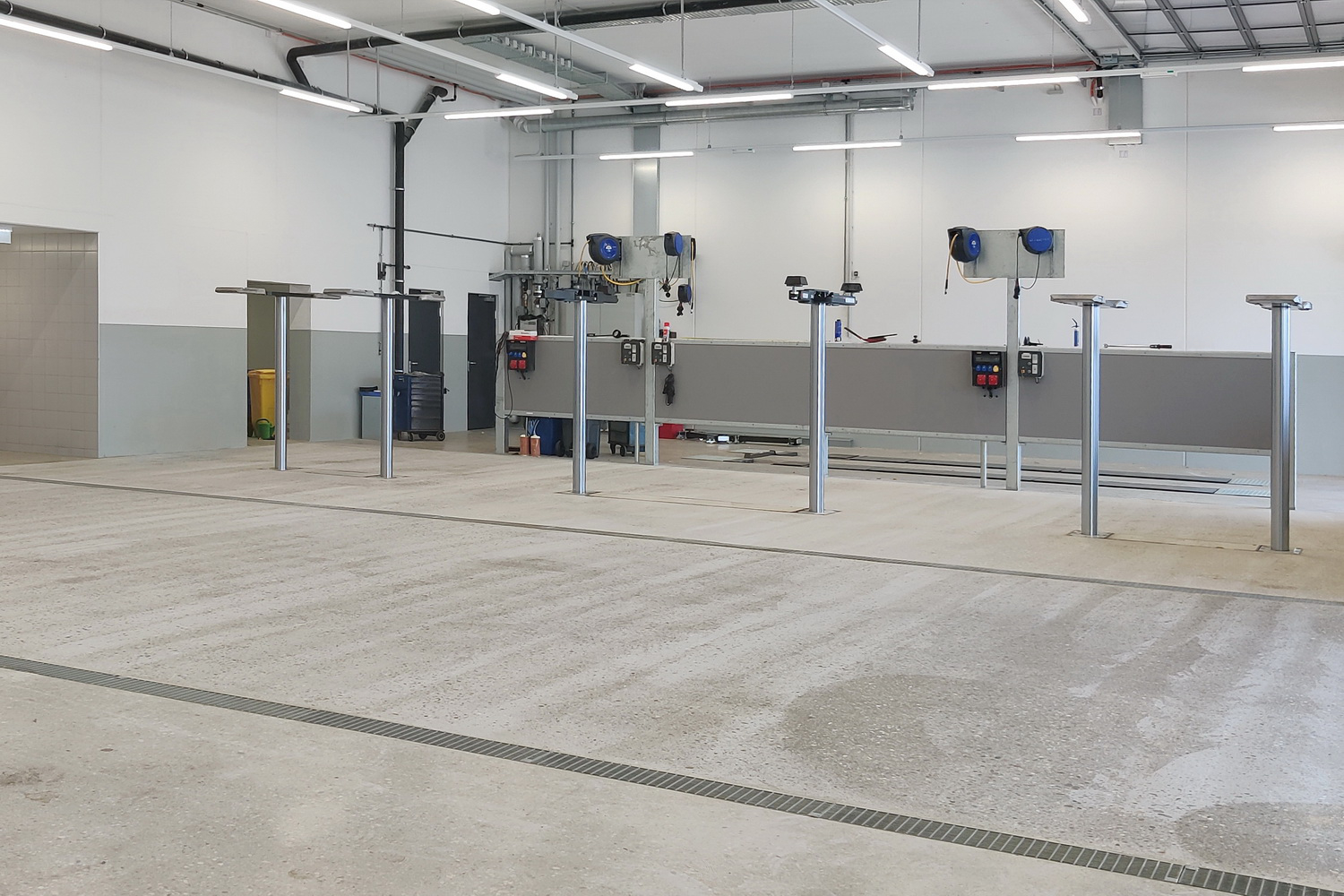 Werkstatt Autohaus Kneidinger Center GmbH - Mastaplan GmbH Werkstatt Autohaus Kneidinger Center GmbH - Mastaplan GmbH